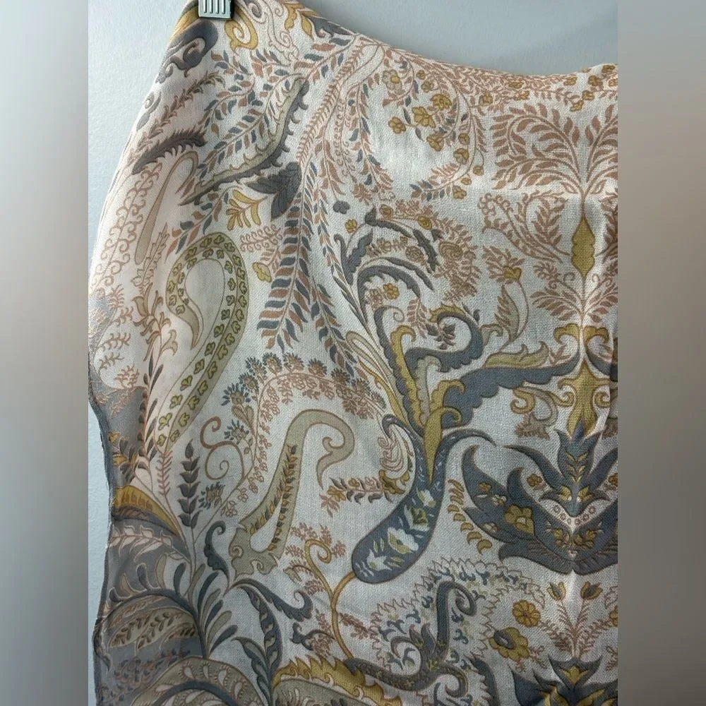 Chico’s Gray Beige Paisley Print Scarf Fringe, Viscose 19”x  66” career Staple